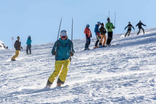 Skitechnik-Training: Oberkörperhaltung